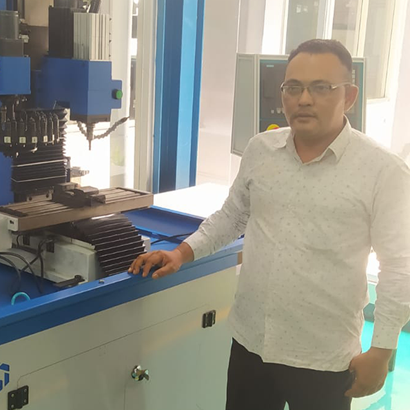 Wahyudin, S.Pd., M.T.